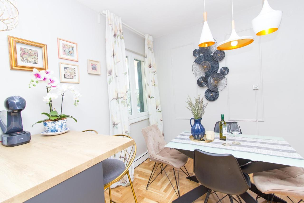 Apartment Mali Dvor Novigrad *