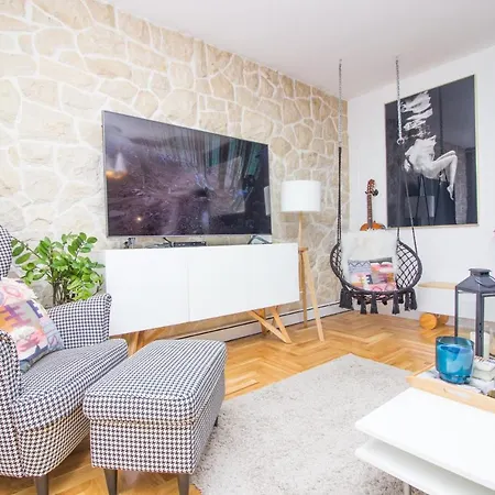 Apartments Mali Dvor Novigrad Novigrad  Exterior photo