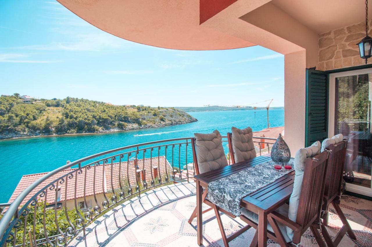 Apartman Mali Dvor Novigrad Novigrad (Dalmatia)